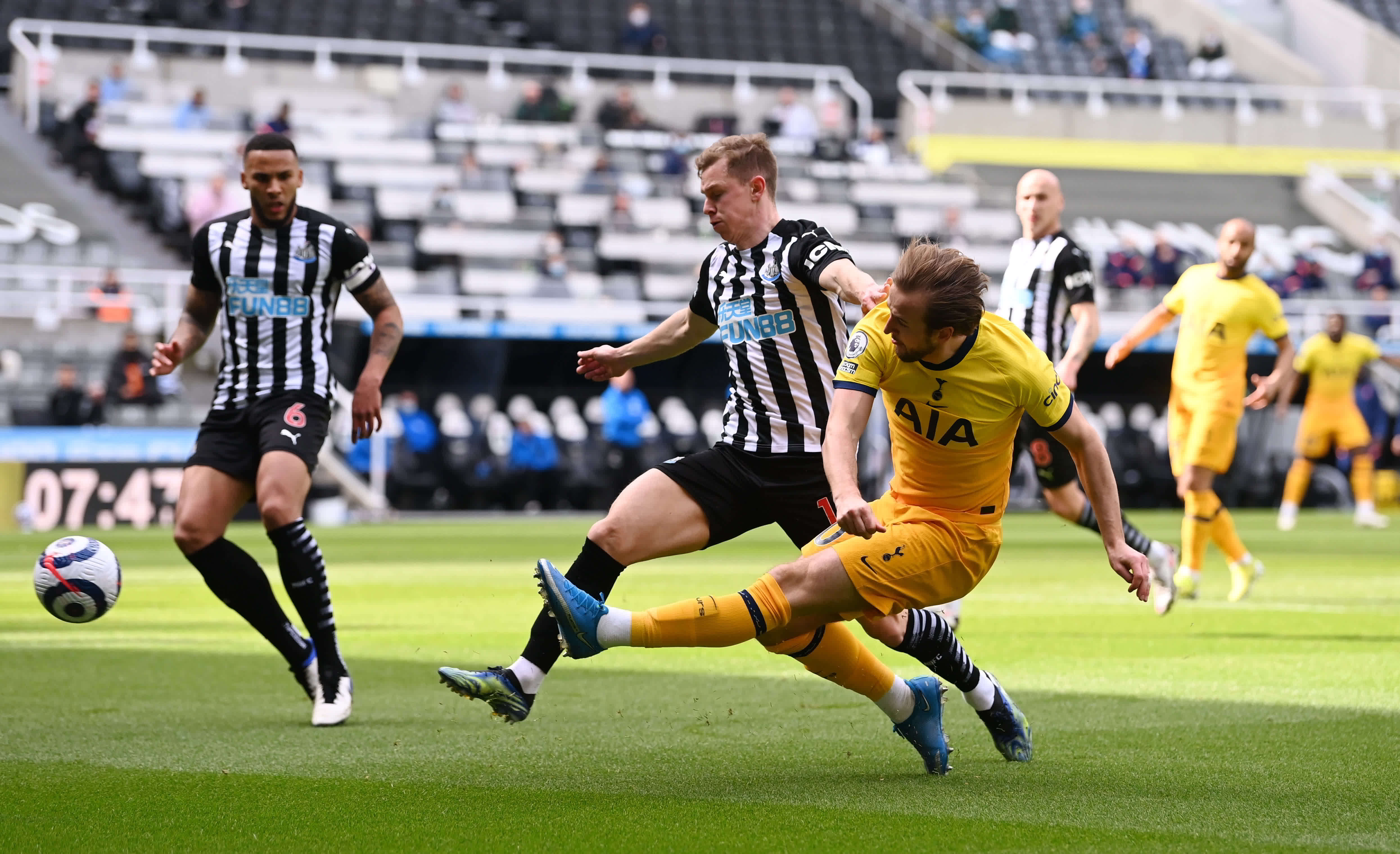 托的空缺 托的空缺